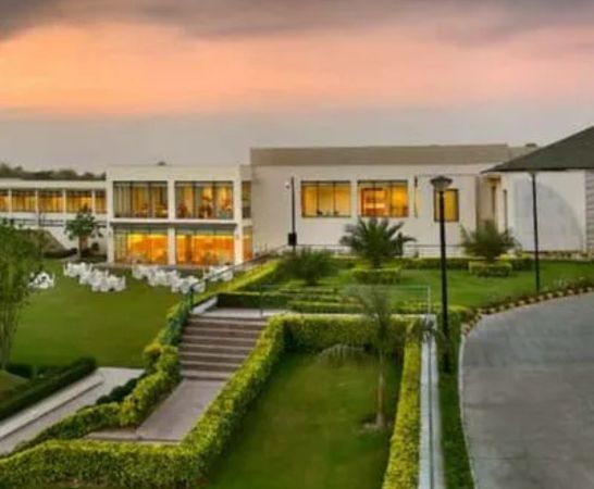 Four Points By Sheraton Hotel