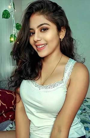 Simran Sensual Escort in Delhi